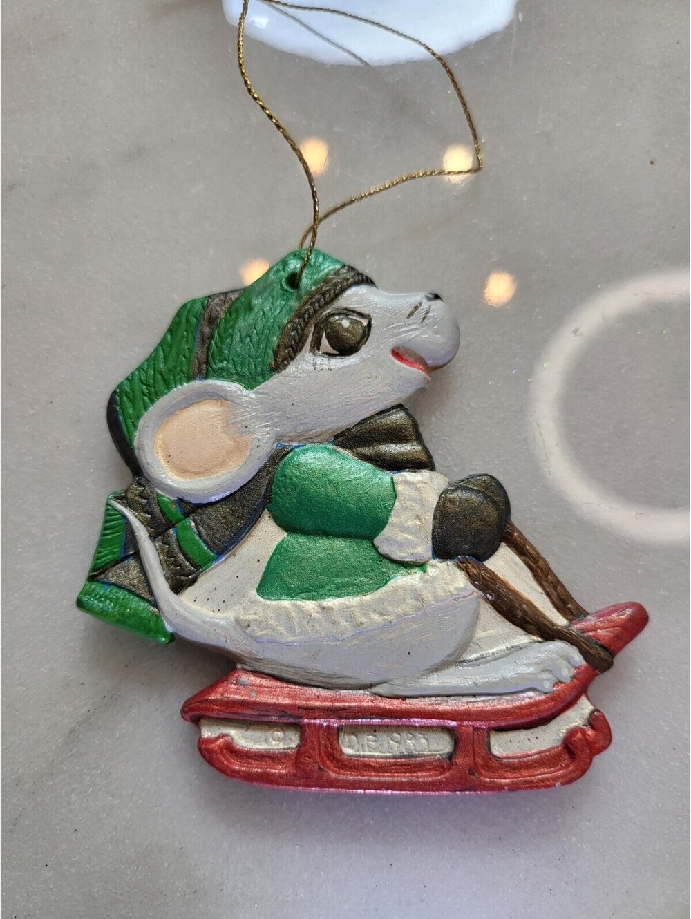D.E. 1983 OOAK Handpainted Ceramic Mouse On Sled Christmas Ornament 3" A50 - Picture 3 of 7